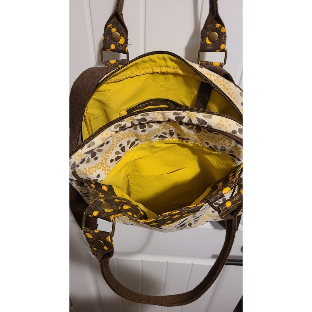 Petunia Pickle Bottom diaper bag backpack tote - Picture 3 of 6